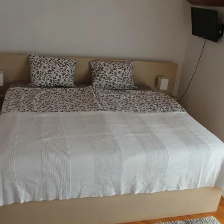 Kornelia Apartament Vodice